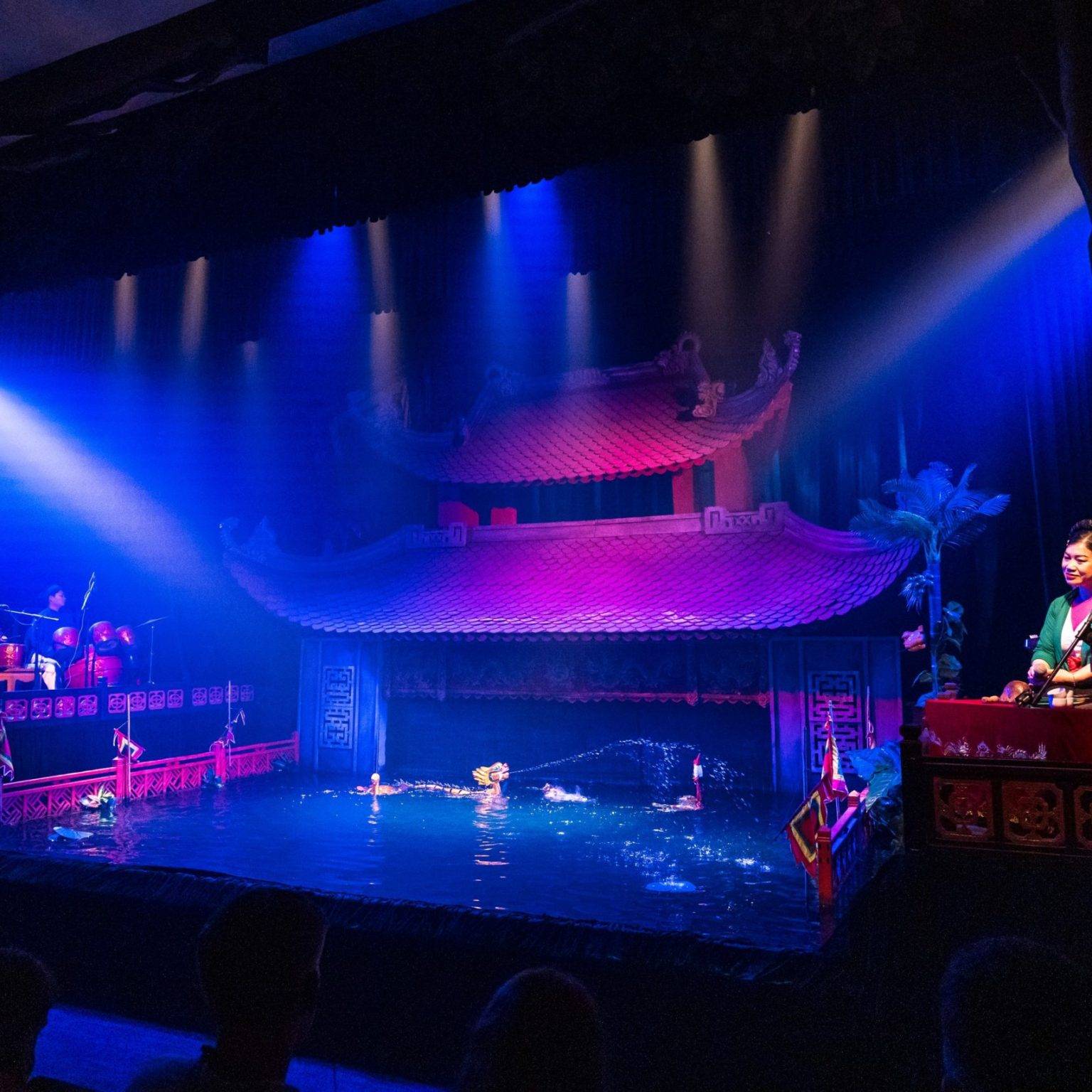 Eine Show im Wasserpuppentheater in Hanoi