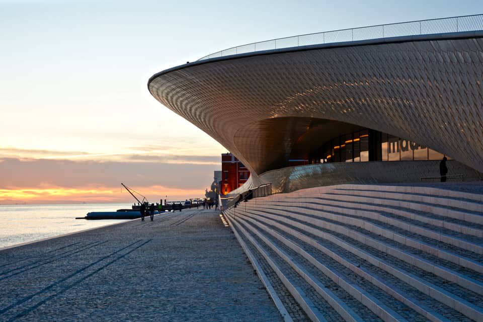 Neues Kunstmuseum in Belém: das Museum of Art, Architecture and Technology (MAAT).