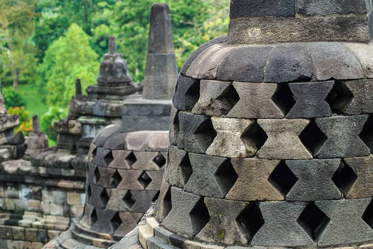 Ein Wunderwerk der Architektur: Der Borobodur Tempel auf Java.