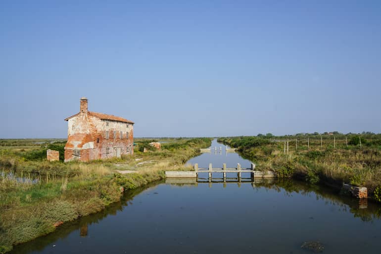 Ein traumhaftes Naturrefugium ist die Insel Lio Piccolo in der Nähe von Venedig und damit ein ruhiger Gegenpol zum wuseligen Treiben in der Stadt.