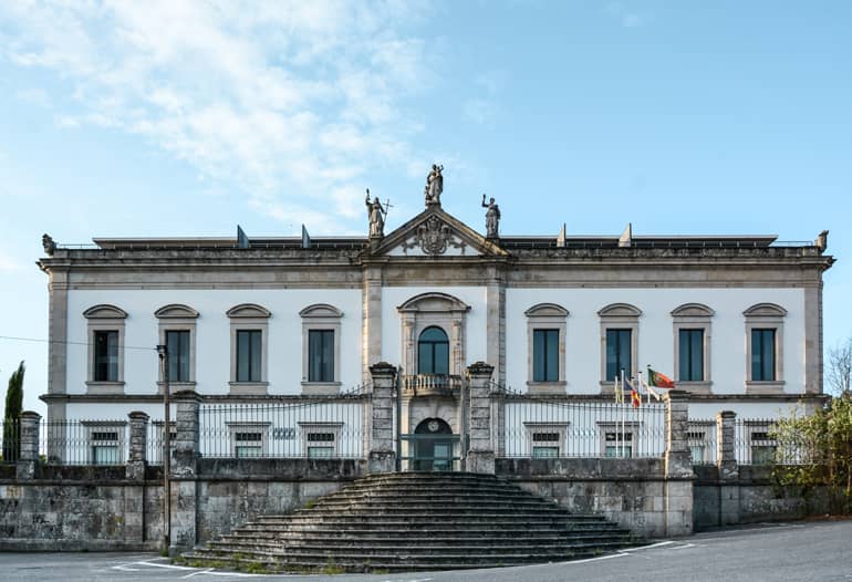 Das Hospital São Teotónio öffnete 1842 seine Pforten. Heute ist es ein 4-Sterne-Hotel.