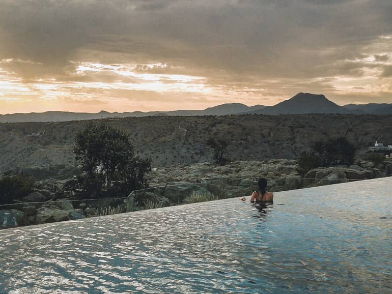 Infinity Pool im Hotel Anantara Al Jabal Al Akhdar