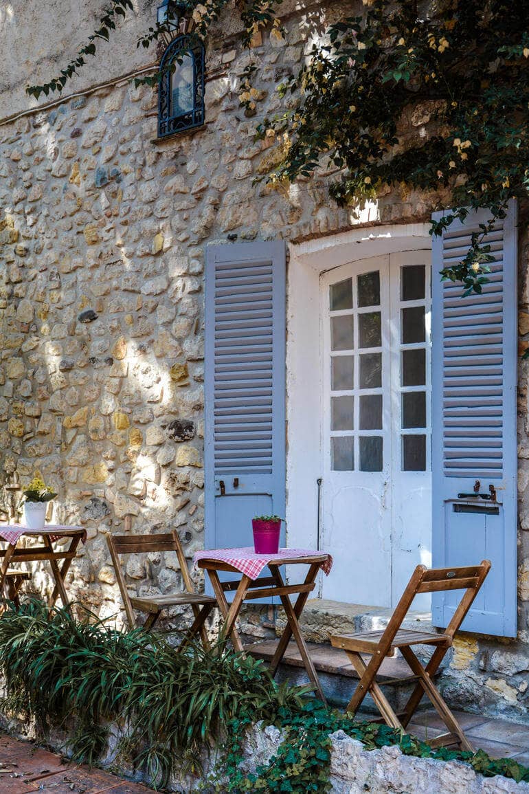 In der Altstadt von Antibes verstecken sich entzückende Pensionen.