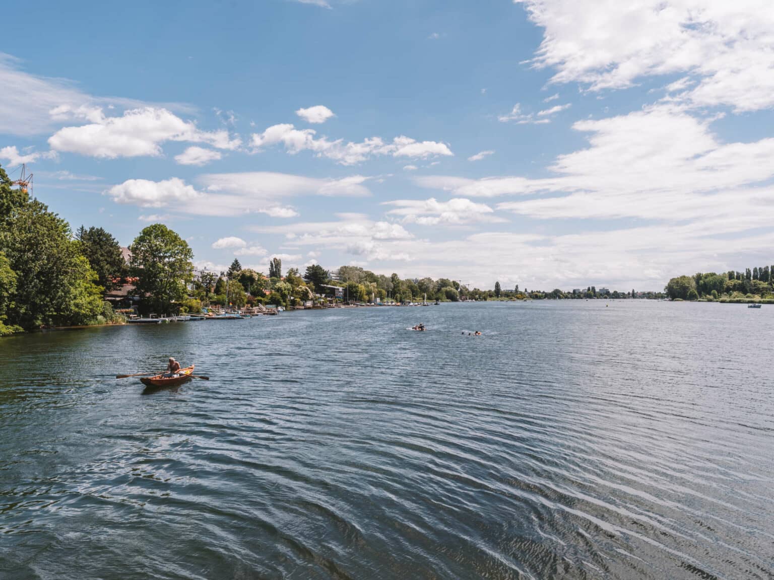 Ein Sommerparadies auch für Wien-Besucher: Die Alte Donau in Wien.