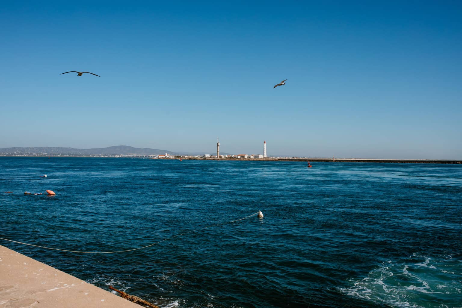 Das Naturschutzgebiet Ria Formosa vor Faro.