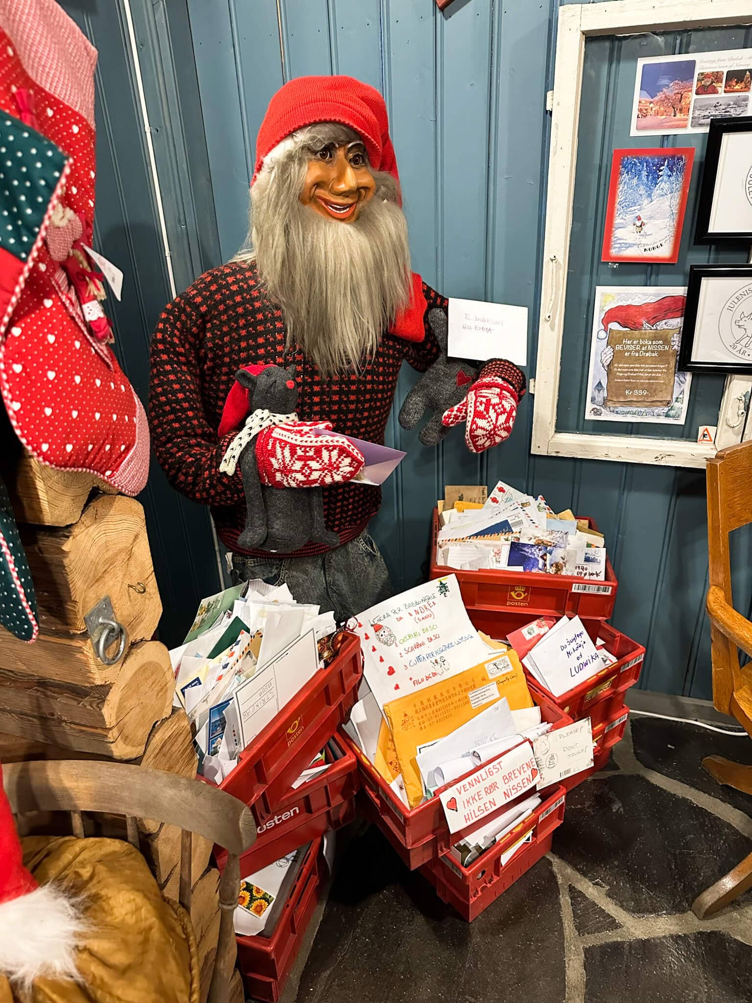 Habt ihr euren Wunschzettel an den Weihnachtsmann geschickt - dann liegt er sicher schon im Weihnachtshaus in Drøbak.