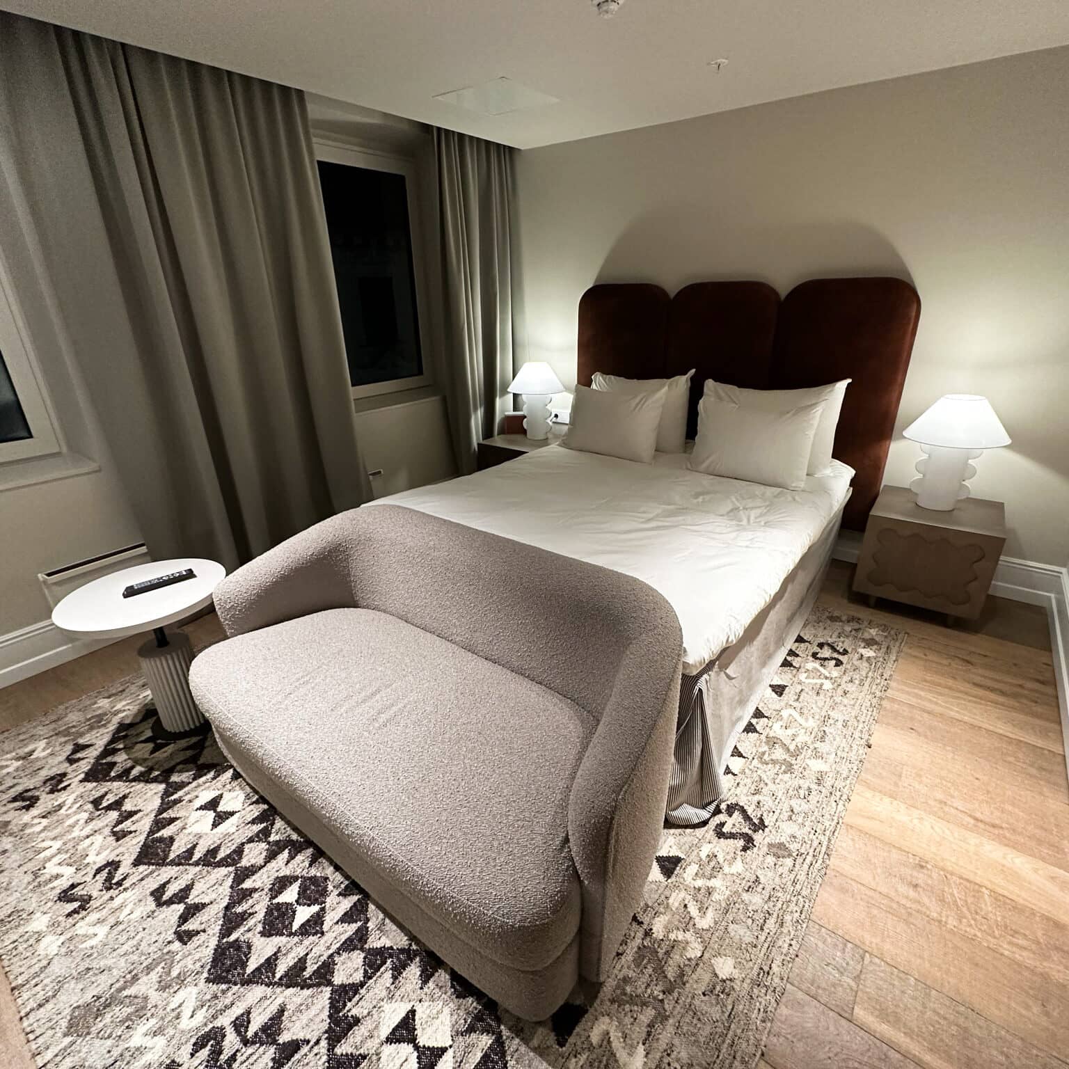 Ein gemütliches Zimmer im Revier-Hotel in Oslo.