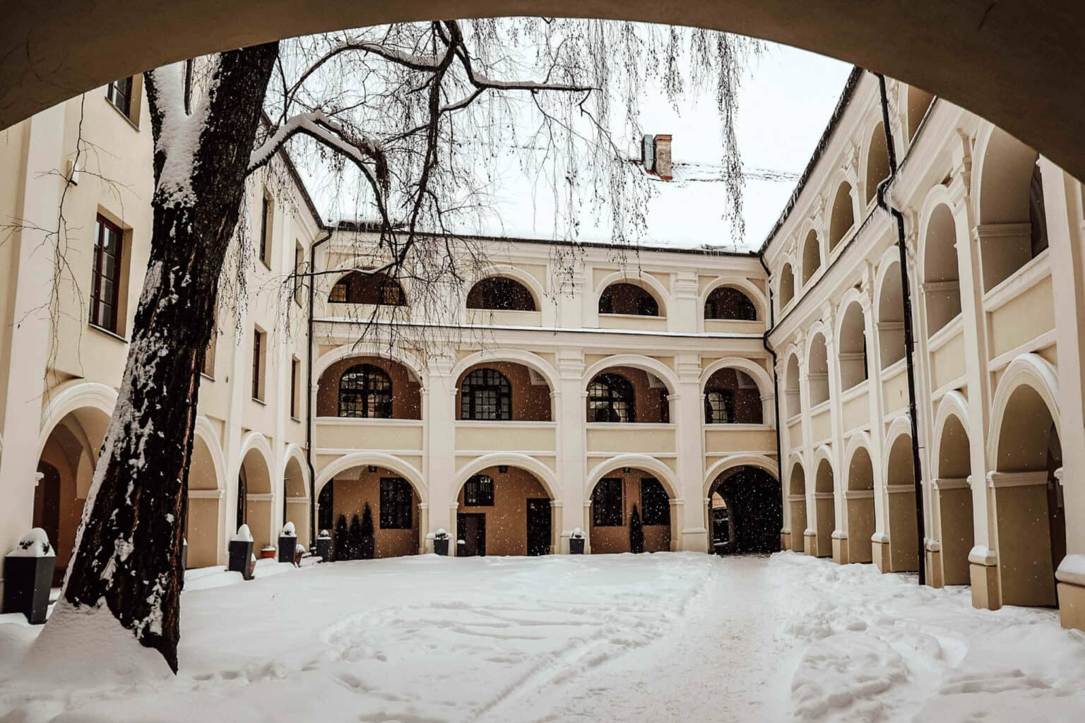 Italien-Flair in den Innenhöfen des Universitätsviertels.