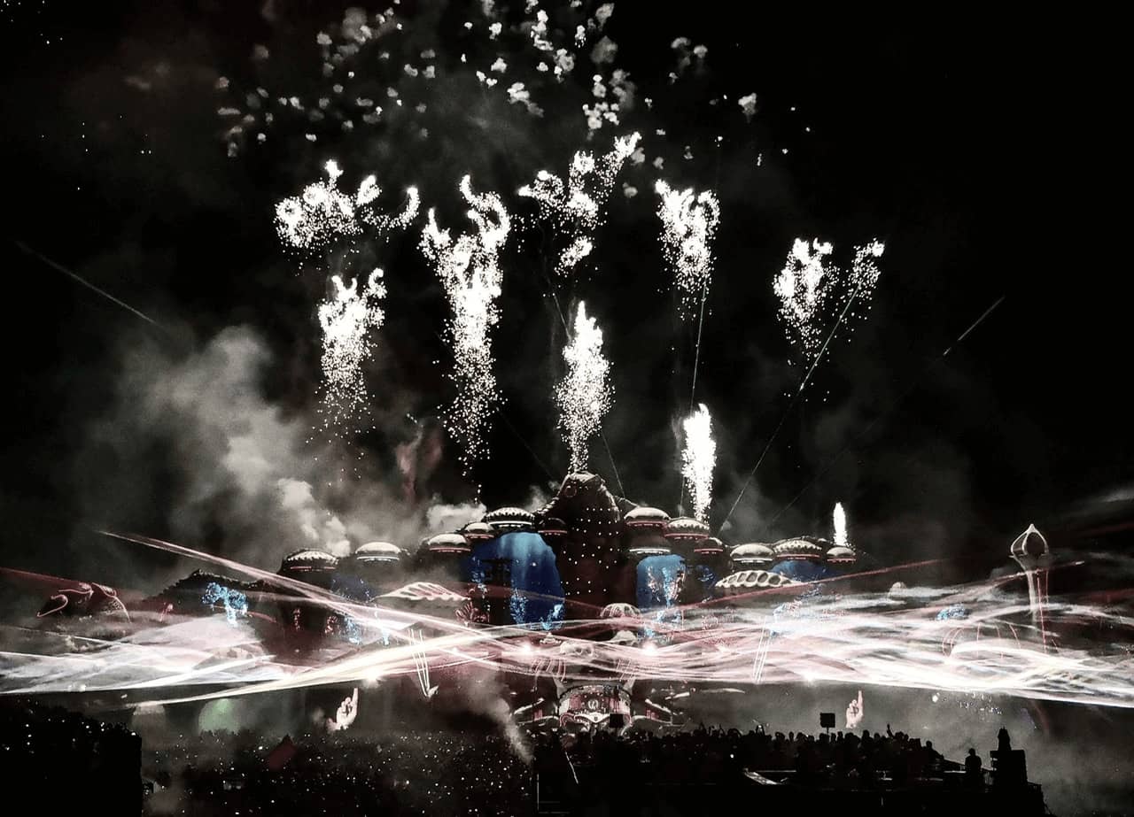 Einfach magisch - die fantastischen Bühnenshows bei Tomorrowland.
