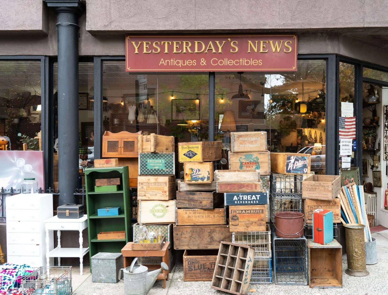 In den vielen Geschäften in Carroll Gardens lässt es sich stundenlang stöbern.