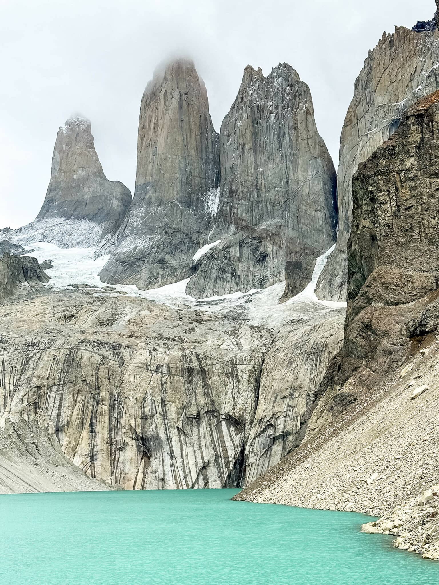 Die Wanderung zum Mirador Base Las Torres führt dich tief in den Nationalpark. 