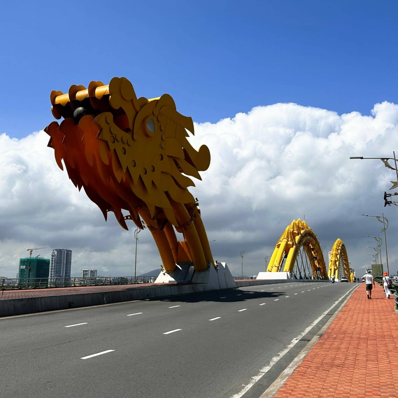 Die Drachenbrücke in Đà Nẵng.