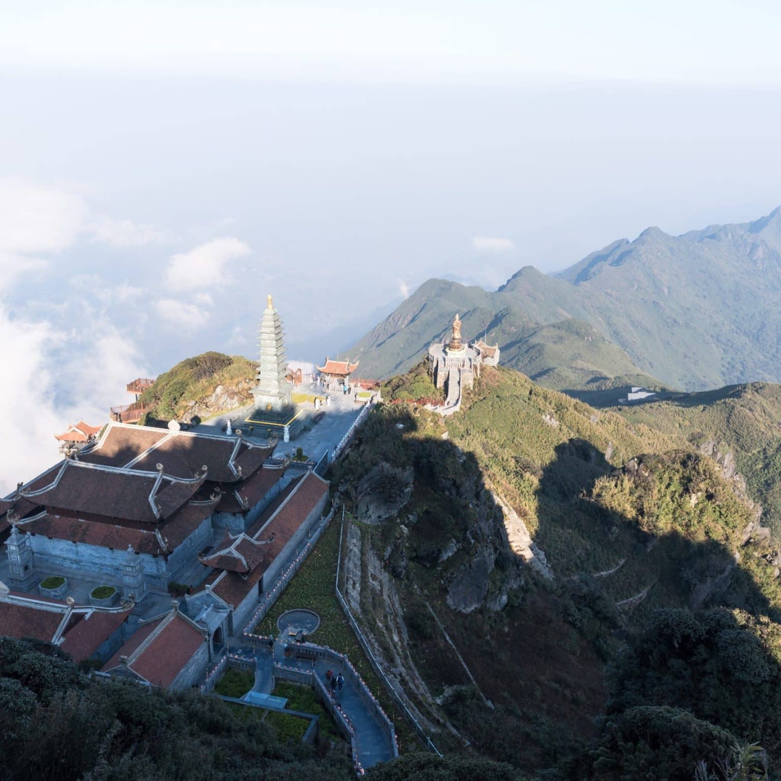 Ein Tempel auf dem Gipfelplateau des Fansipan