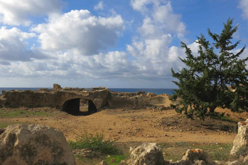Die Königsgräber von Neo Paphos, ein landschaftliches und archäologisches Highlight.