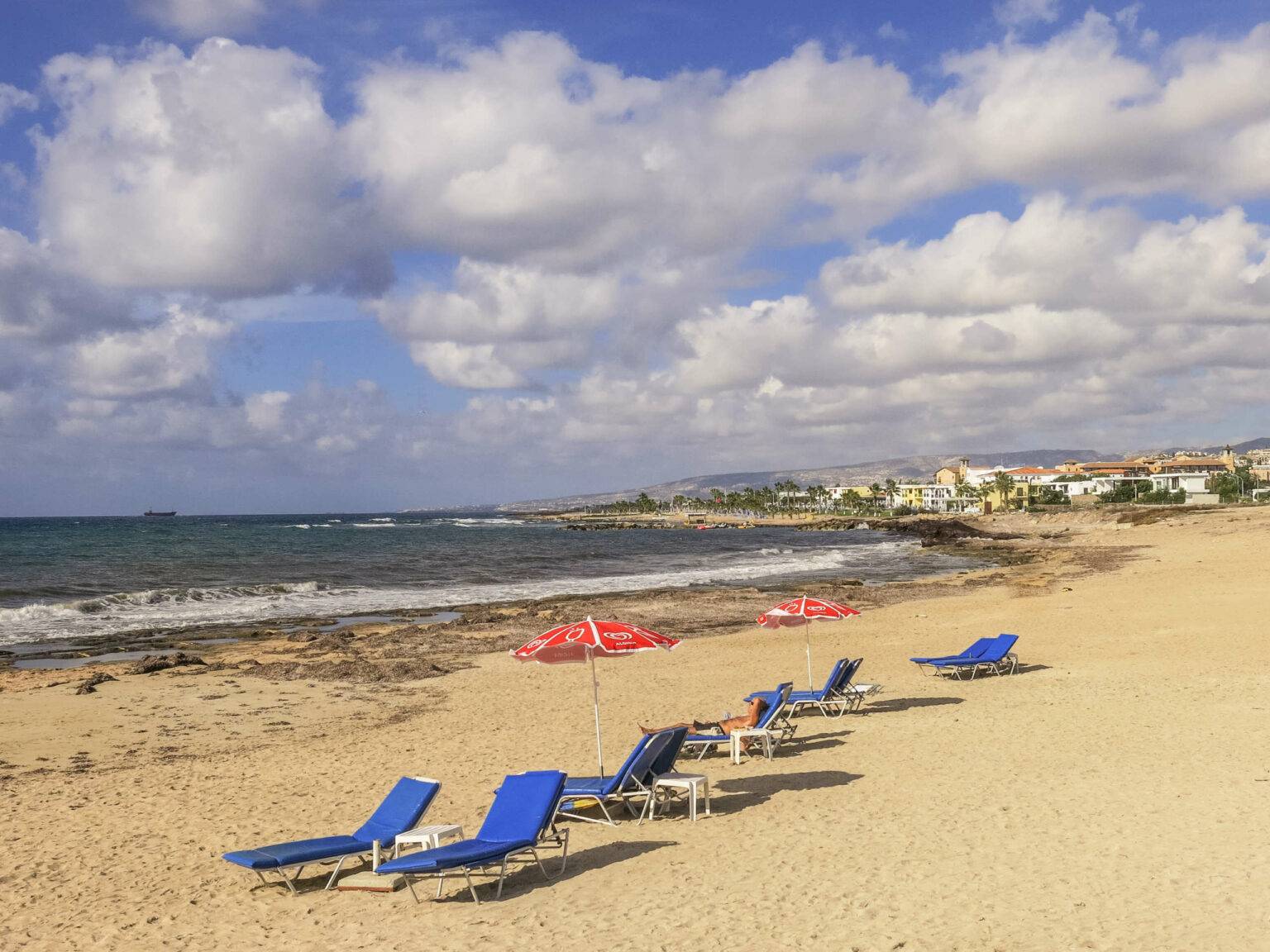 Der Lighthouse Beach ist ein Sandstrand in Kato Paphos auf Zypern.