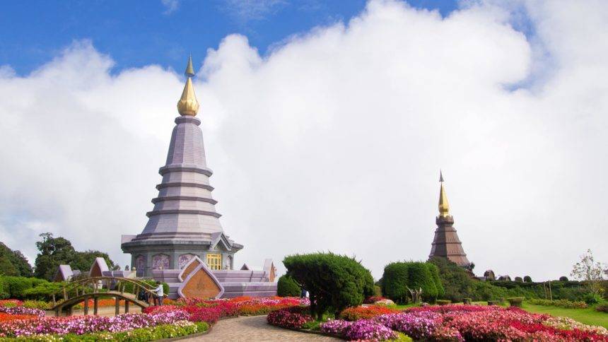 Kultur auf der Reise durch Thailand: Die königlichen Pagoden im Doi Inthanon Nationalpark.