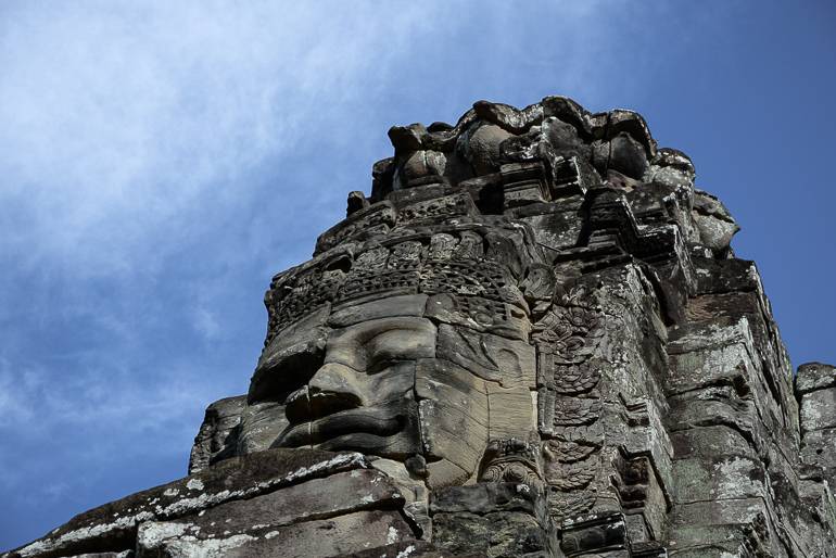 Imposante Türme mit steinernen Gesichtern findet man in Bayon, dem Tempel von Angkor Thom.