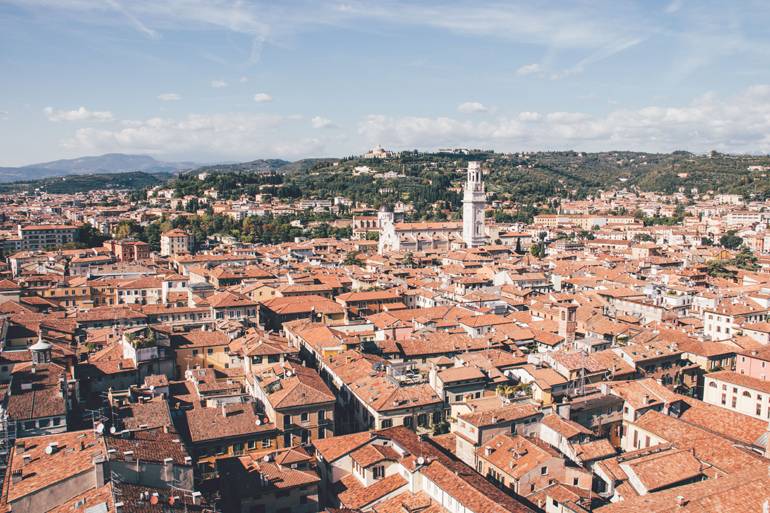 Ausblick vom Torre dei Lamberti in Verona