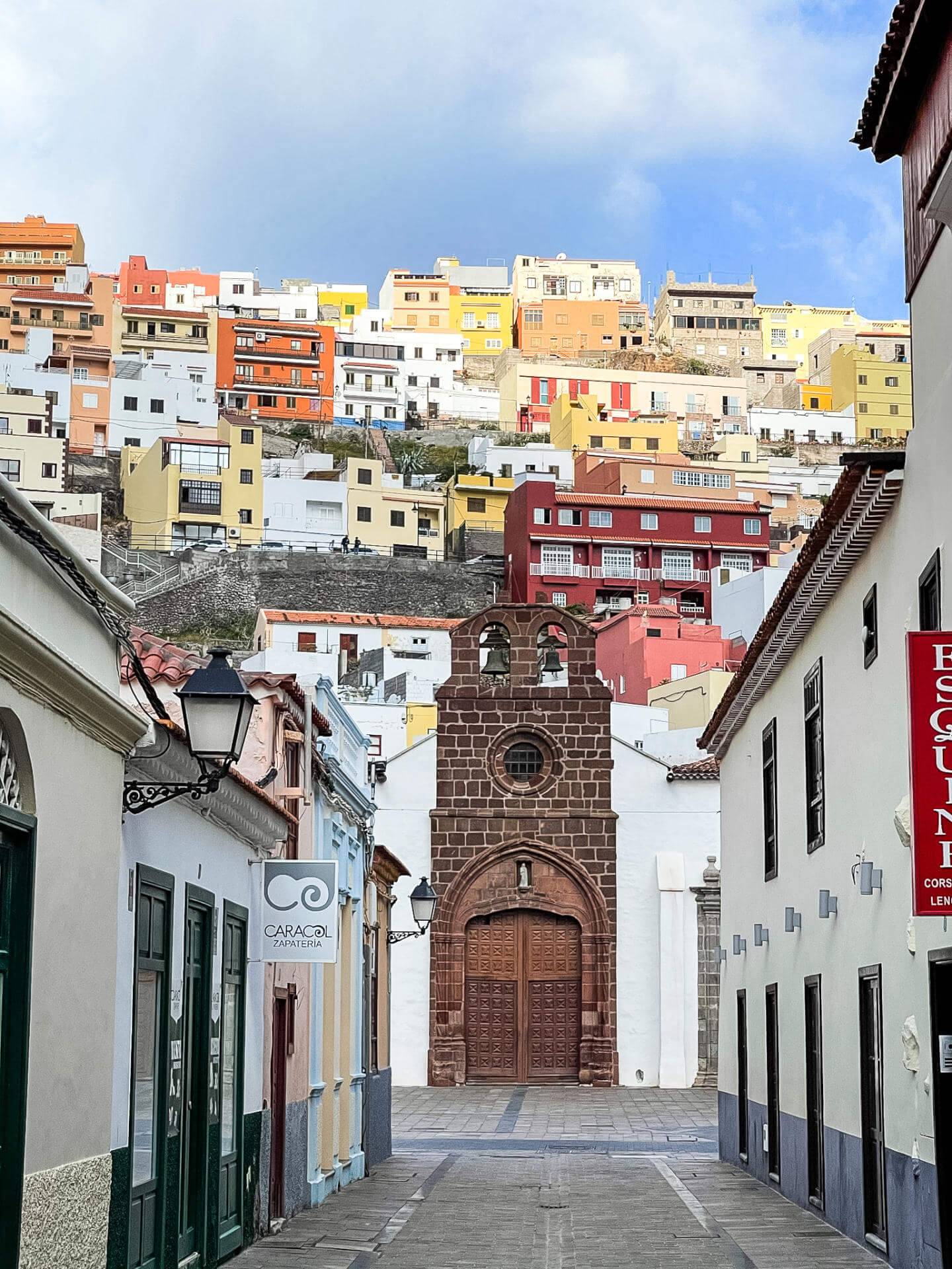 Start und Ziel des Weitwanderweges GR 132 ist die malerische Inselhauptstadt San Sebastián.