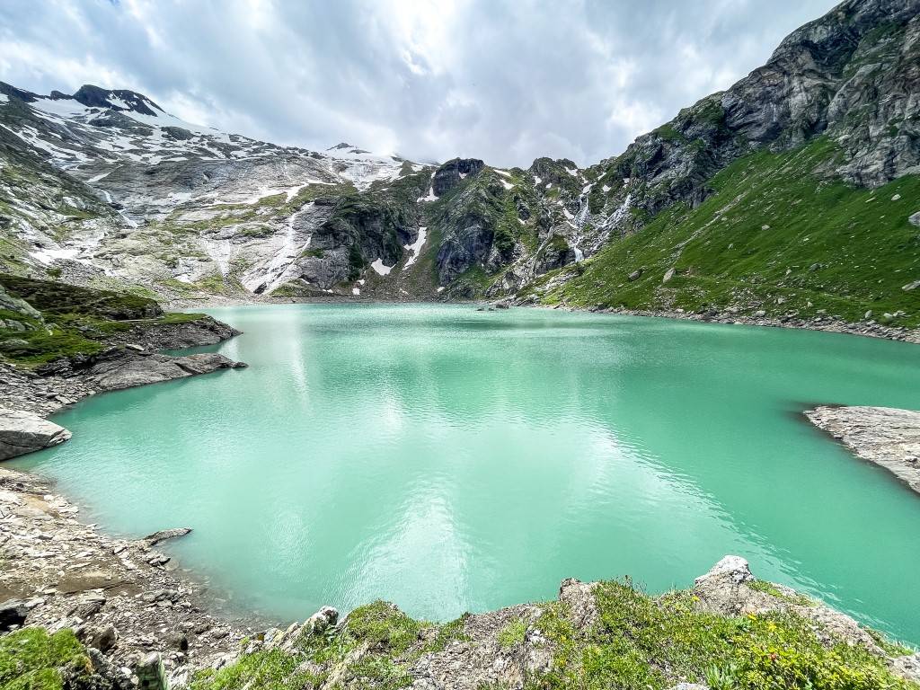 Der Lago del Zött ist ein Wander-Highlight im Tessin.