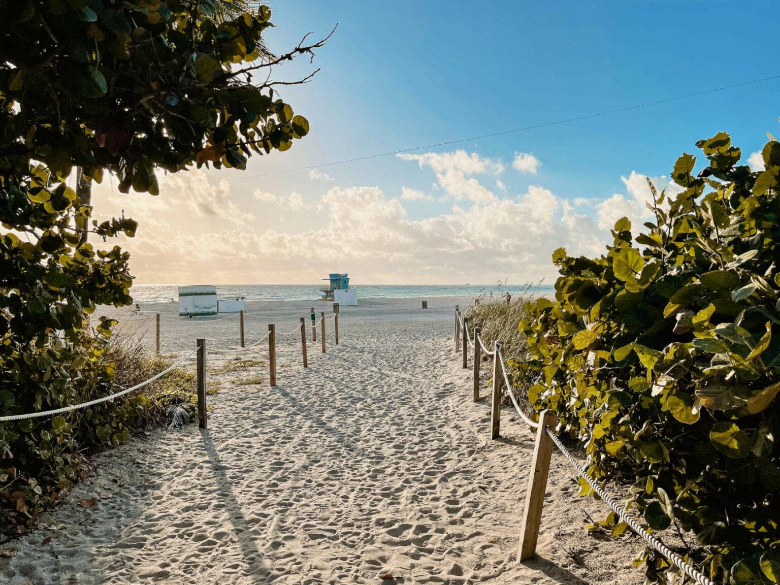 Endlose Strände und endloser Sommer: Heute ist Miami Beach ein Sehnsuchtsort.