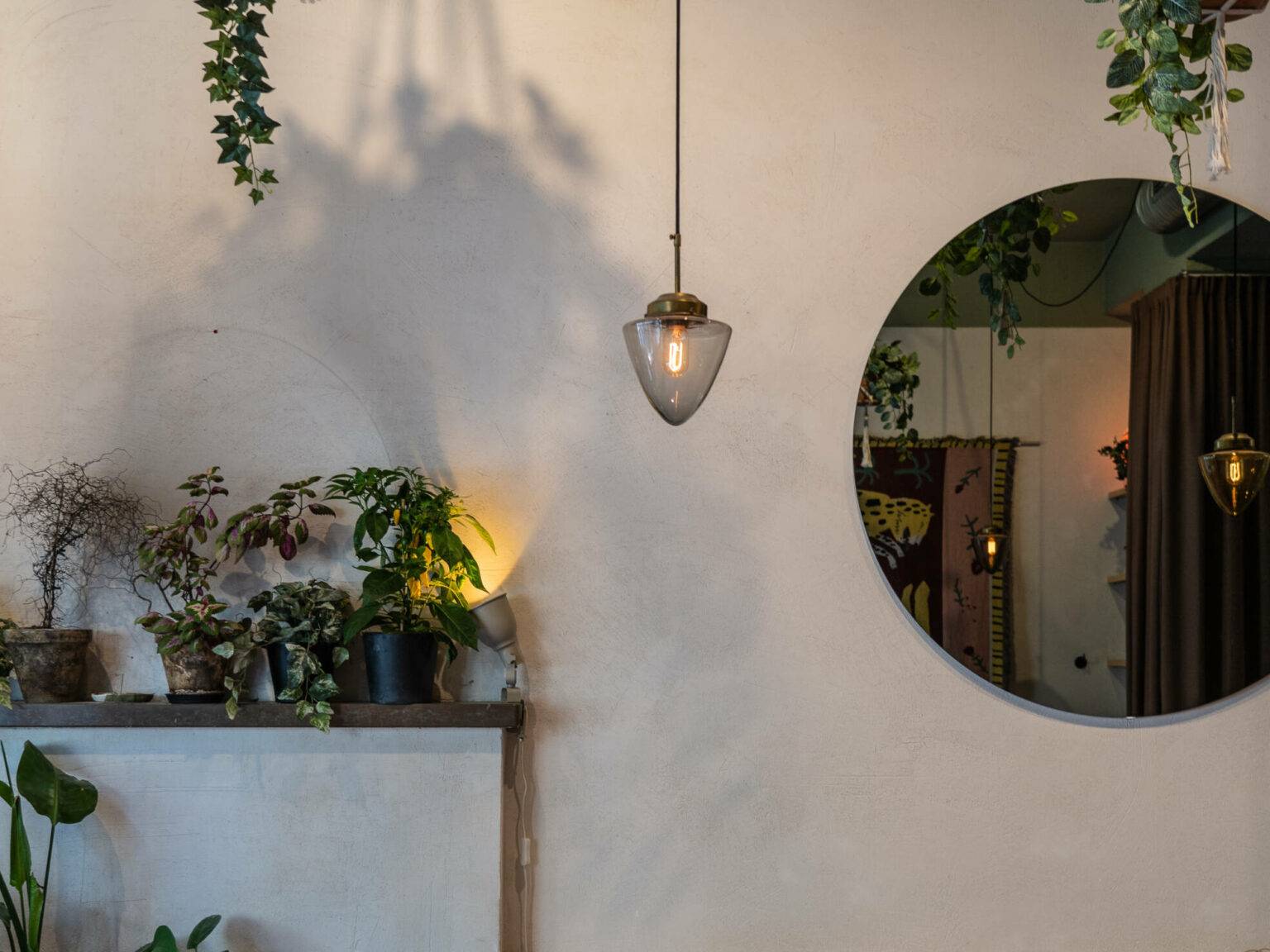 Ein Insider Tipp führt zum stilvoll eingerichteten Omayma Café in Stockholm.