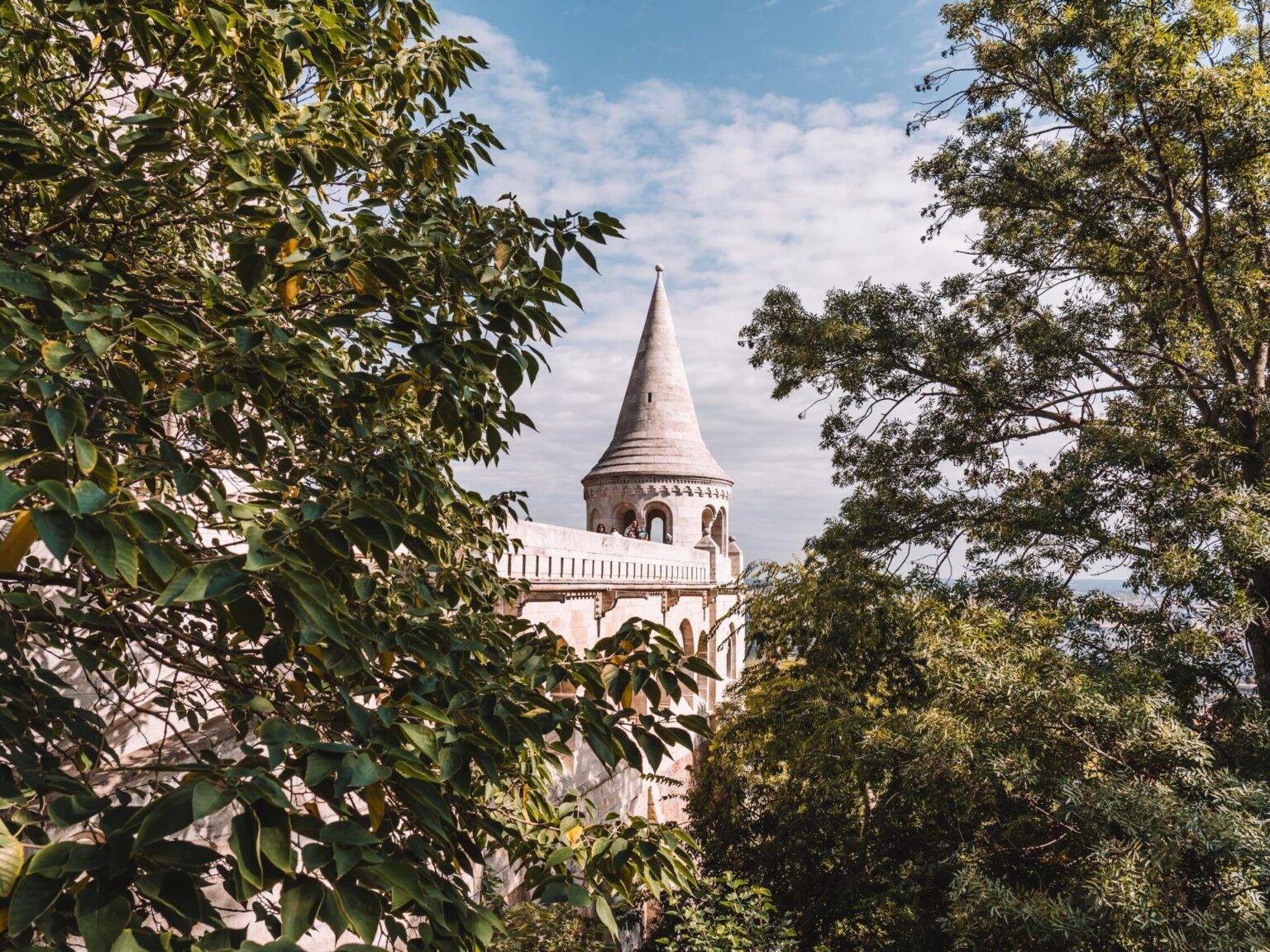 Ein Turm der Fischerbastei in Budapest