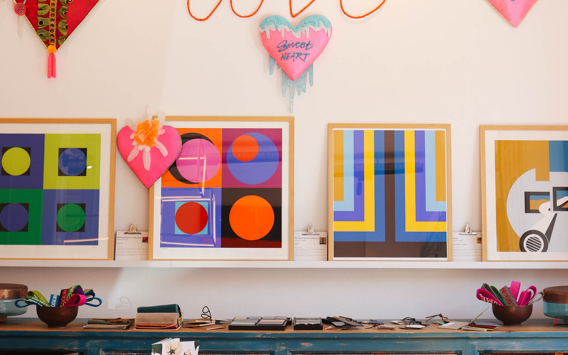 Im Interior Shop BConnected auf Santa Catalina, Mallorca finden sich tolle moderne Kunstdrucke zum Kauf.