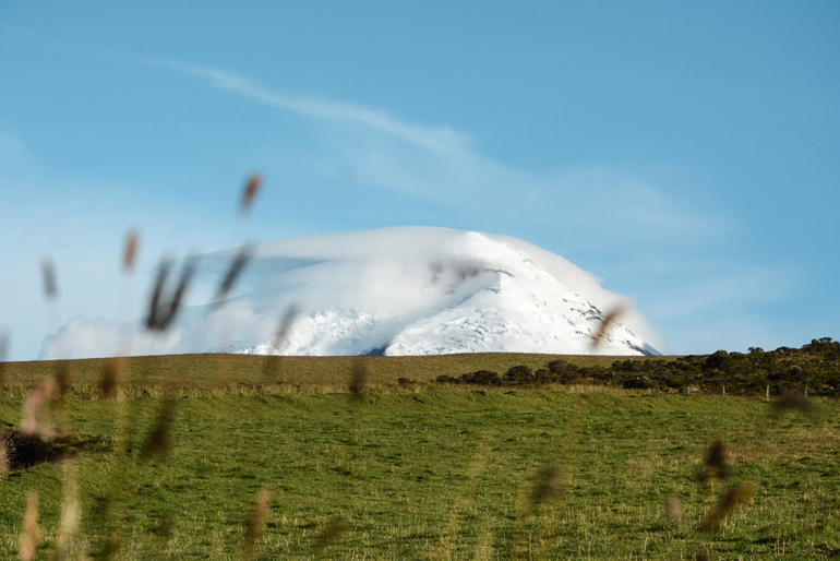 Ecuador: Cotopaxi volcanic peak