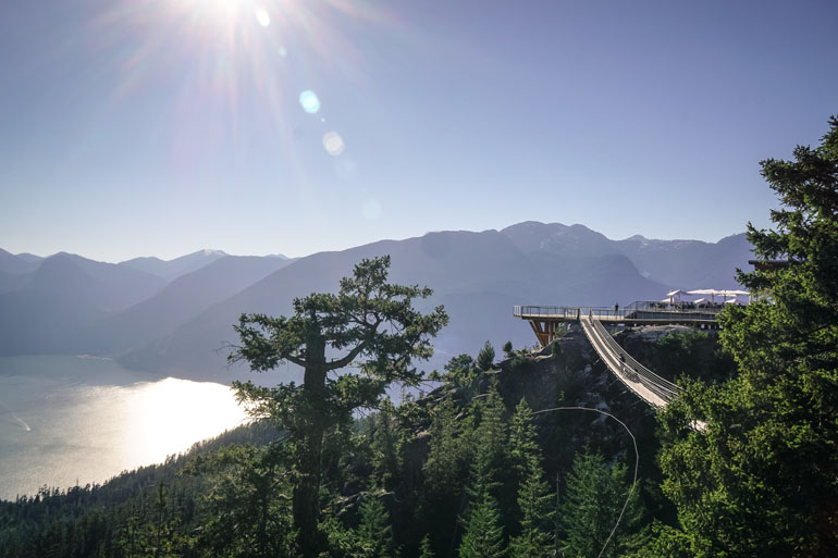 Vancouver: View of mountains and sea from the top of Squamish