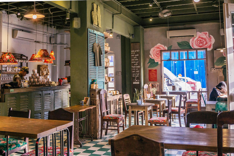 Hanoi, Vietnam: Café