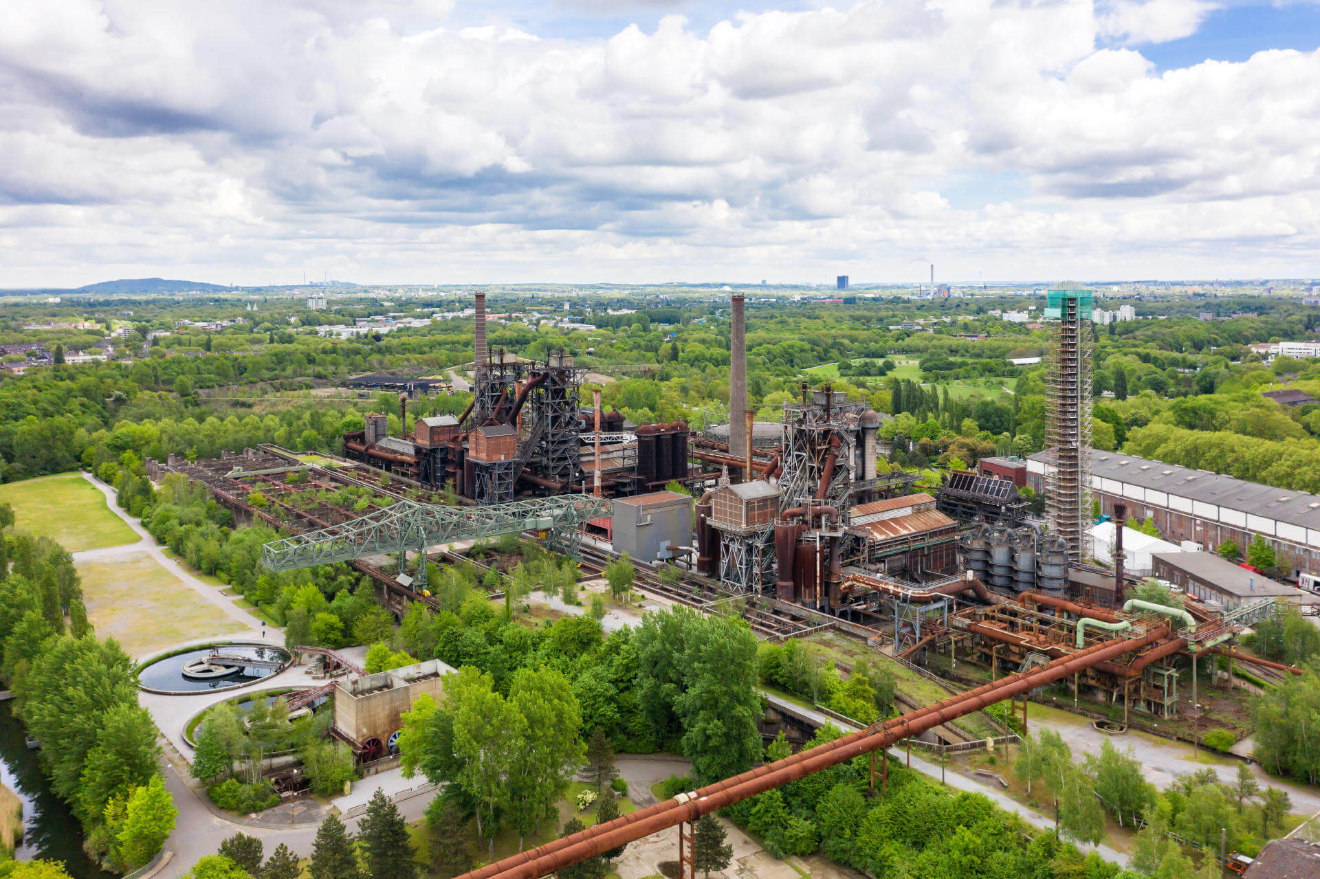 Kohlekraftwerk und alte Industriekultur im Ruhrgebiet macht den Pott zu einer spannenden Destination für euren Wochenendtrip.