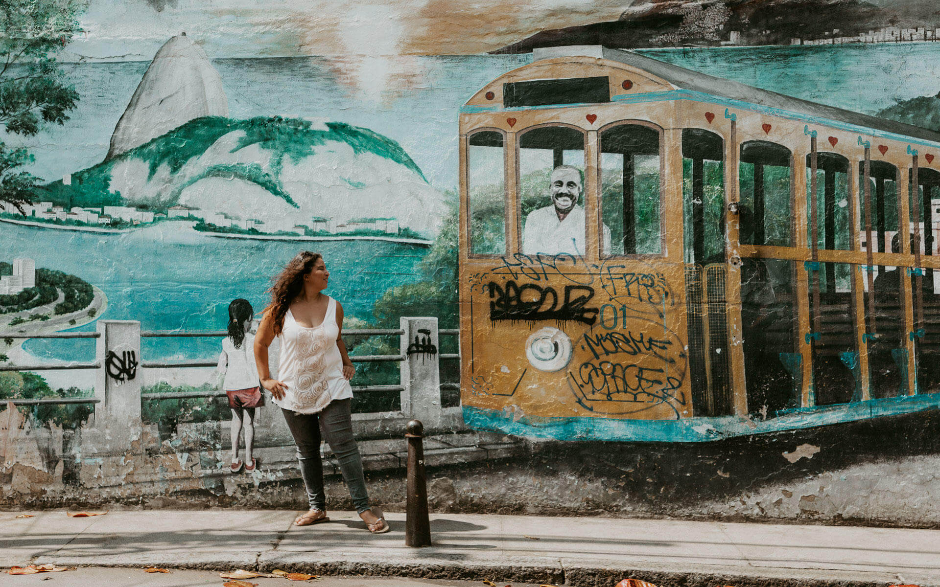 Bloggerin Tatiana Tronecker auf Streifzug durch die bunten Straßen von Rio de Janeiro.