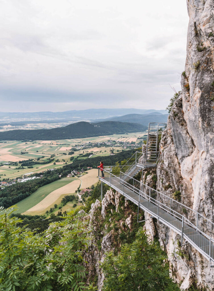 Der Felsenpfad an der Hohen Wand bei Wien bietet Ausflüglern tolle Ausblicke.