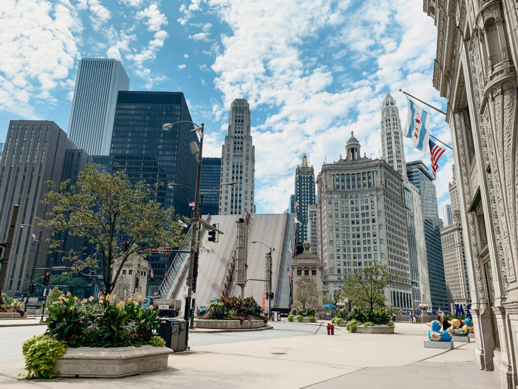Die Magnificent Mile ist schon längst ein Must-See beim Chicago Sightseeing.