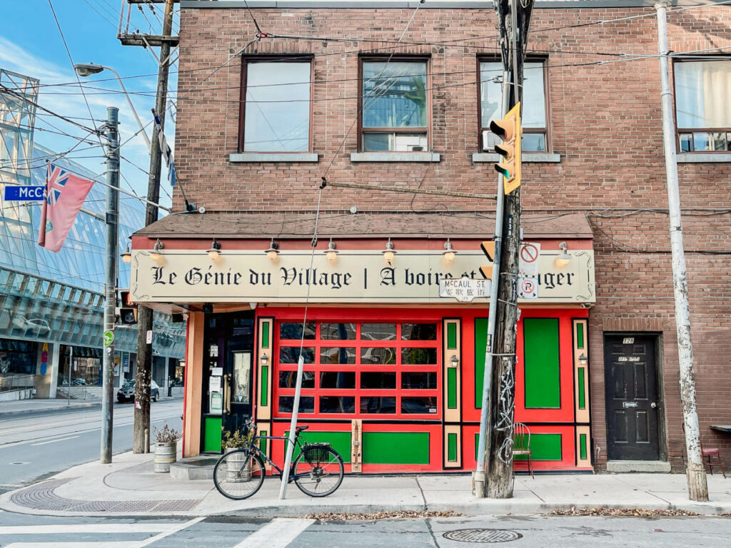 Unser Geheimtipp für Restaurants: Das Le Génie du Village in Toronto bietet typisches kanadisches Essen an.