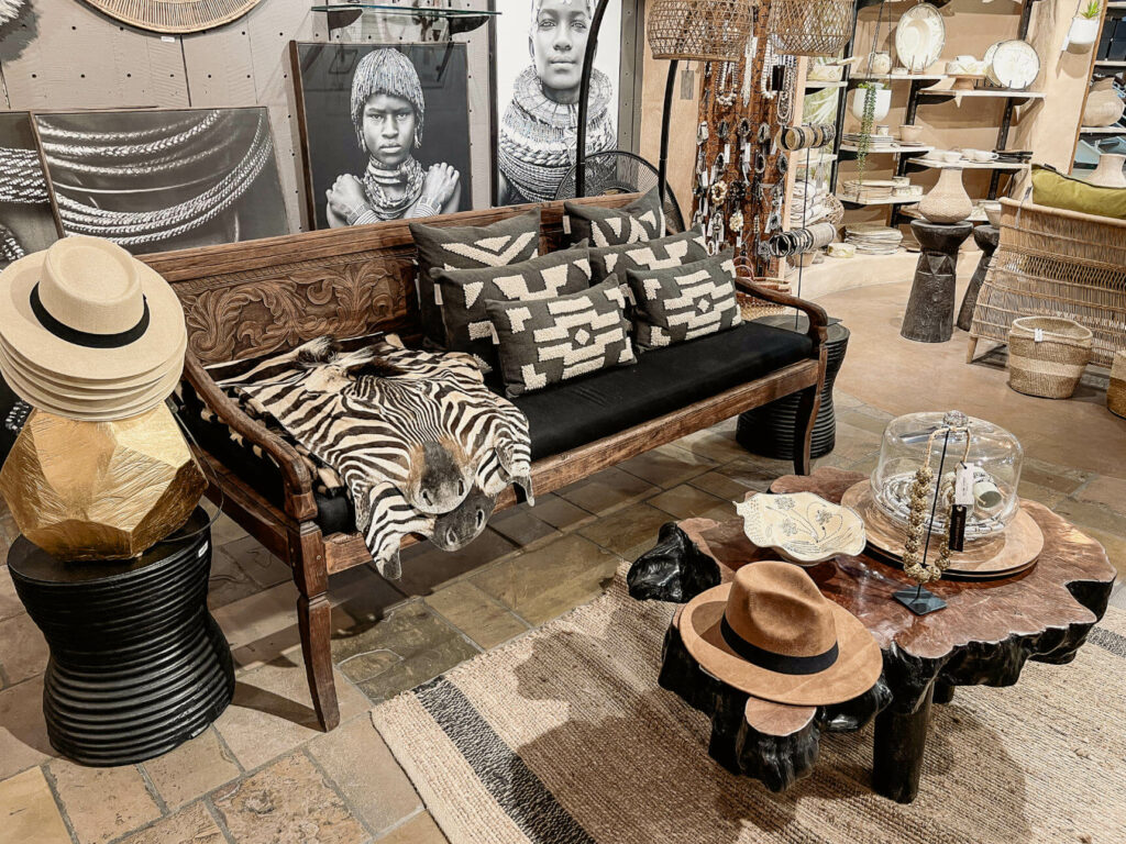 At the V&A Waterfront in Cape Town you will find countless cool shops.