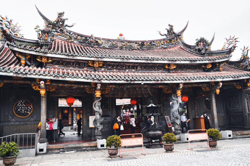 Der Eingang des Boan Tempel in Taipeh.
